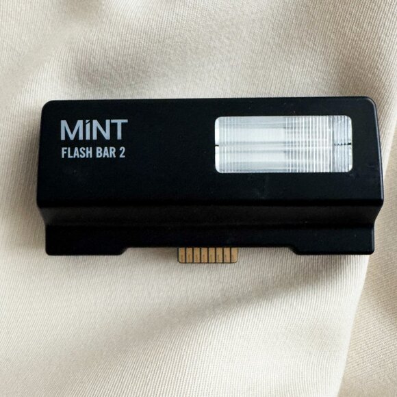 MINT Flash Bar for Polaroid SX-70 - Picture 1 of 3